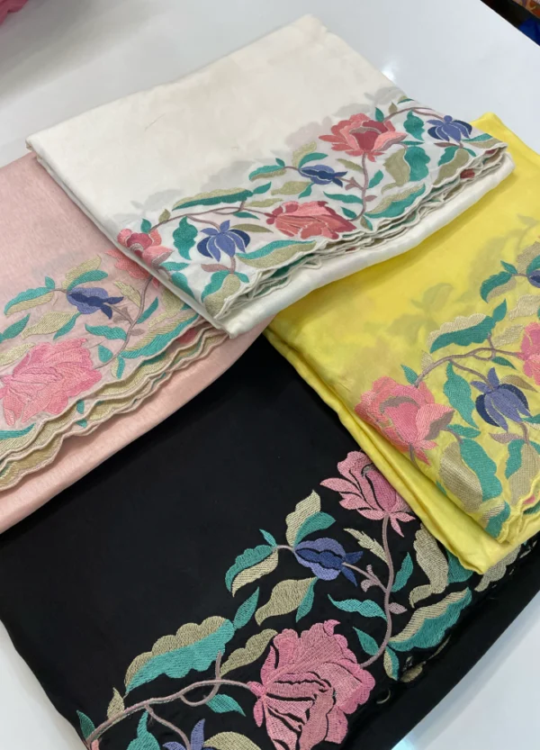 Gulmohar_Drapes_Floral_Saree